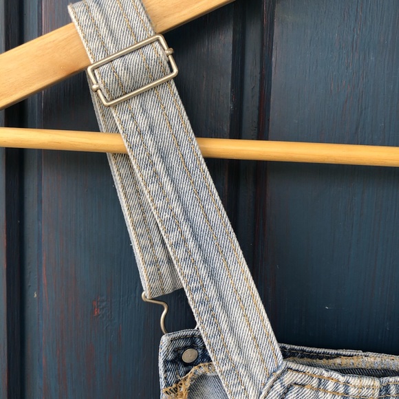 Cotton On Light Wash Denim Overall Shorts Size S - Picture 5 of 8